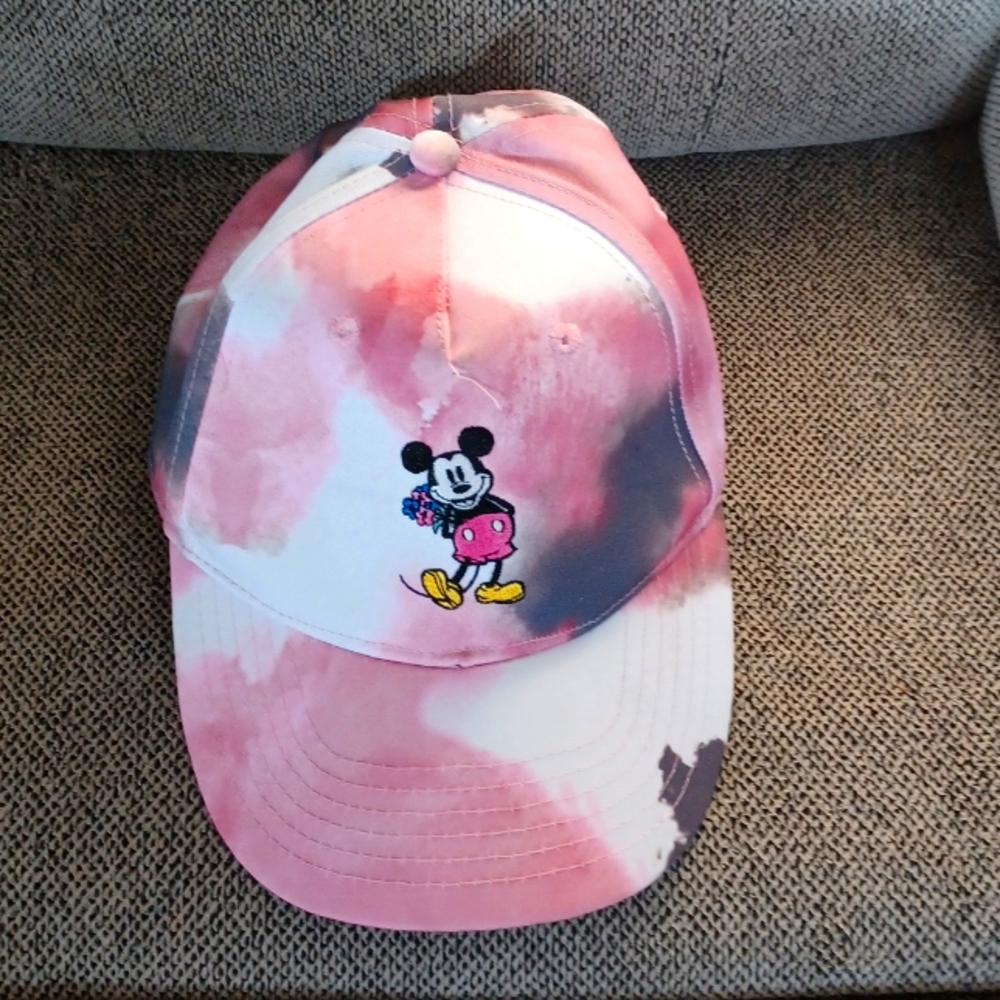 Mikey mouse cap new Adult size